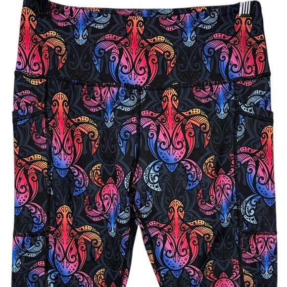 Constantly Varied Gear CVG Size S Leggings Capri Tribal Turtle Pockets Crossfit - Picture 3 of 11